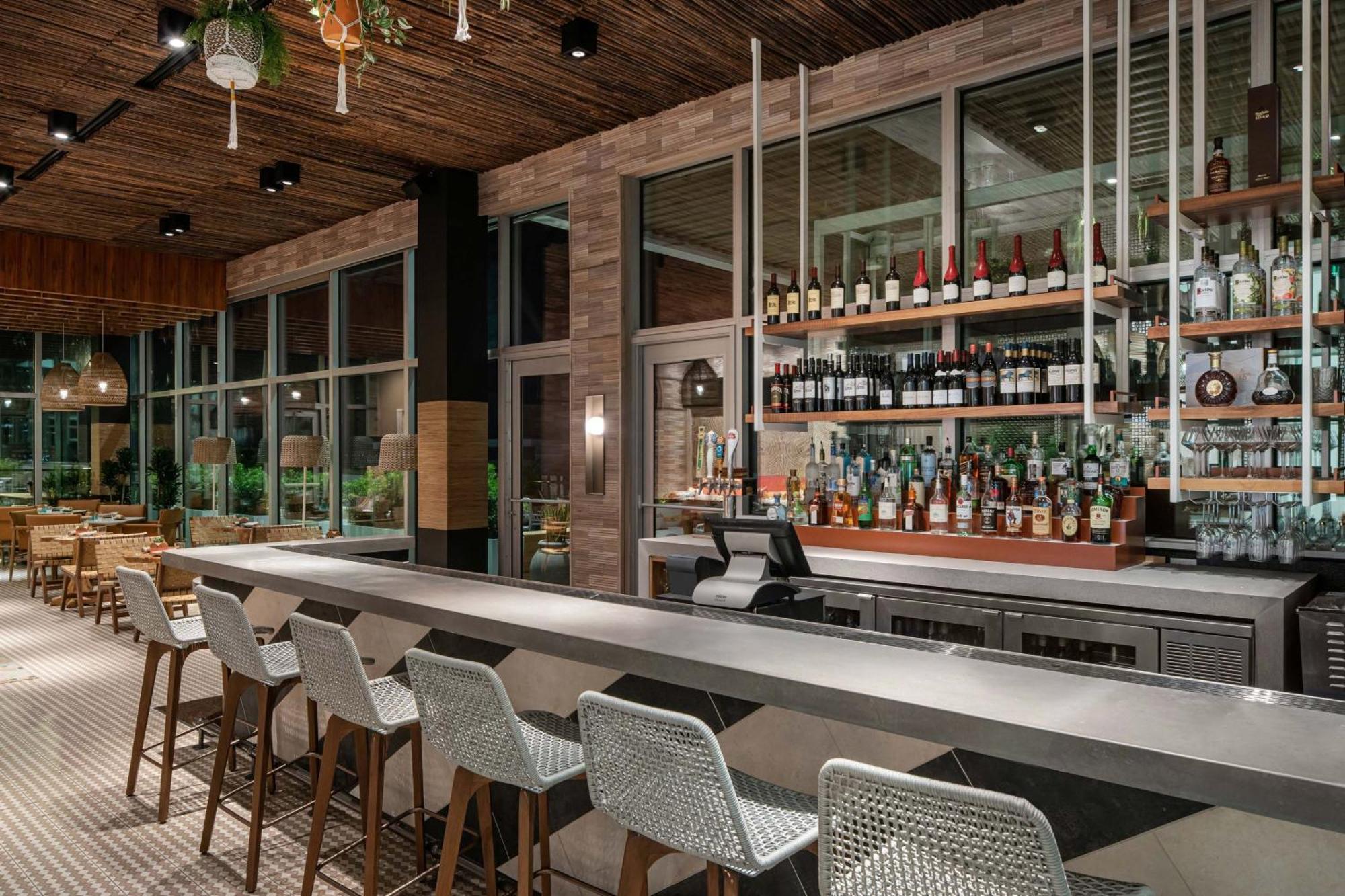 Element Tampa Midtown Hotel Exterior photo