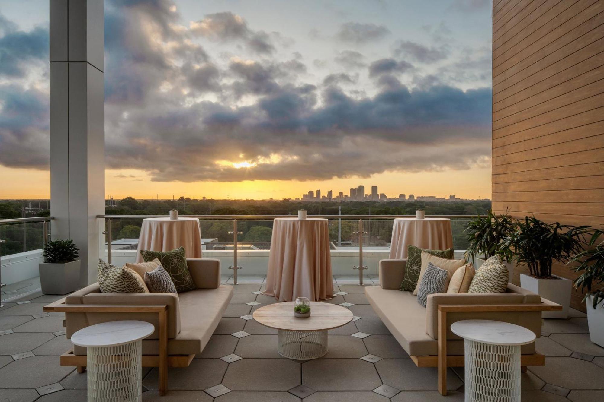 Element Tampa Midtown Hotel Exterior photo